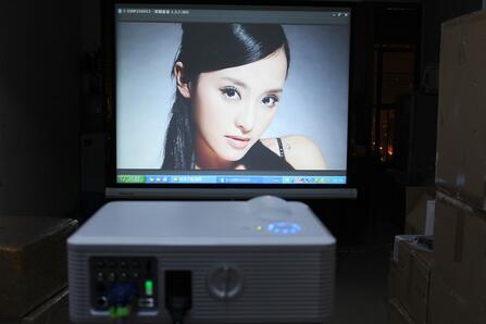 重庆家用投影机易用性选择